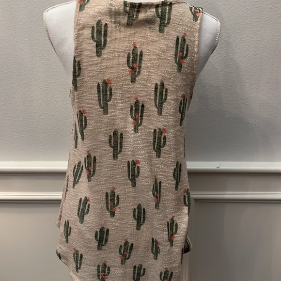 Ginger G Women's Knit Sweater  Tank , Medium  (B-1) - Picture 3 of 3